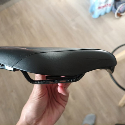 Fizik Mystica Triathlon Saddle like new, aerodynamic style