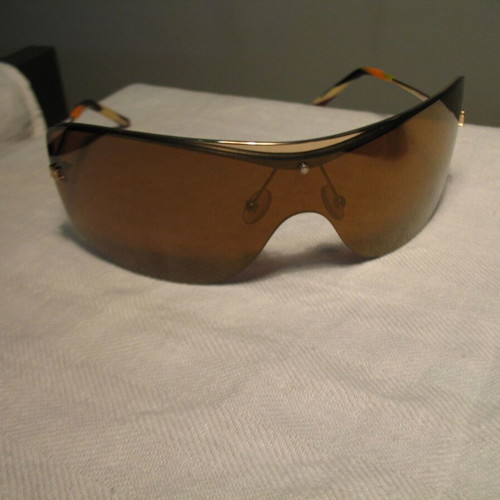Missoni MI 57303 sunglasses like new, gold color