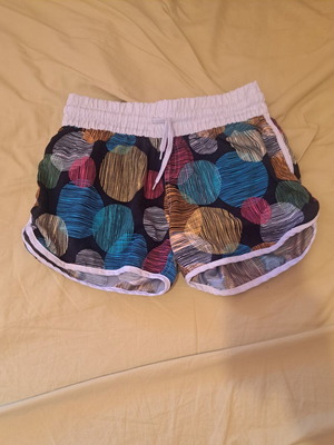 Roxy Unisex Summer Shorts large multicolor like new