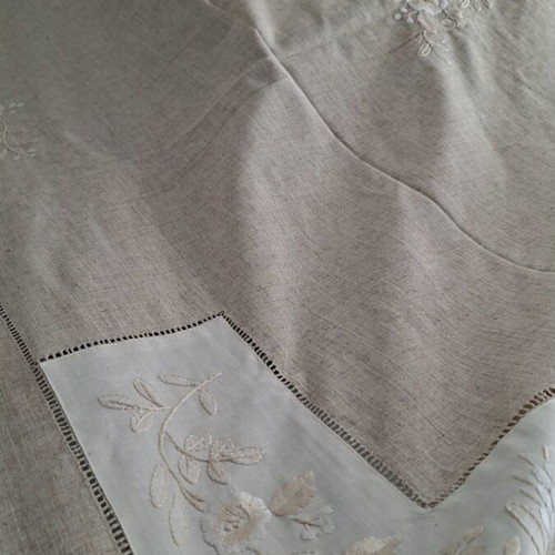 Linen tablecloth beige with beautiful design 170×270
