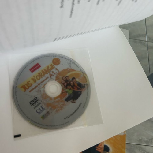 Jus d'orange 1 French learning book A1.1