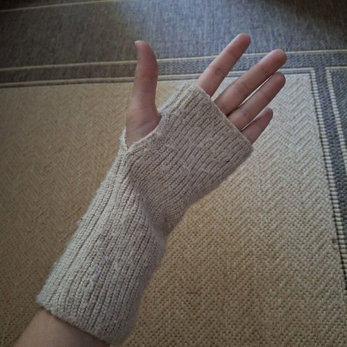 Hand Warmers beige H&M like new