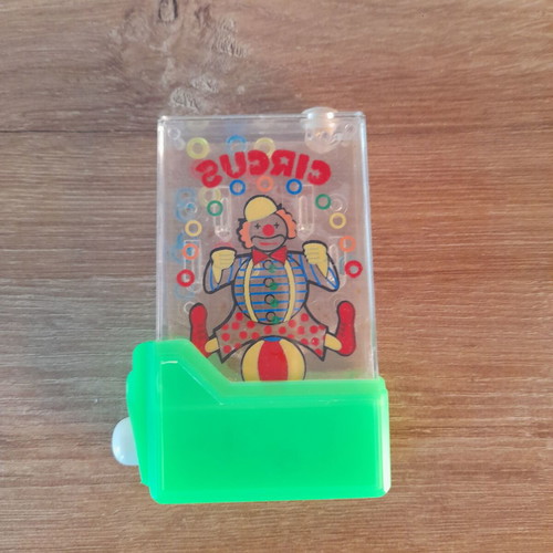 Goodys water game used, 90s toy