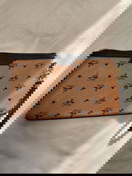 Pouch La Tour Eiffel