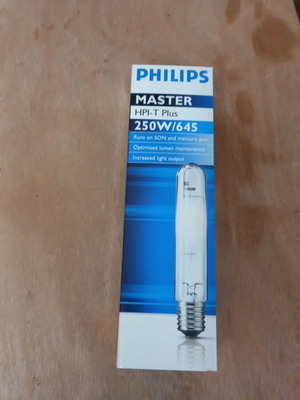 Philips Master HPI-T Plus 250W lamp new