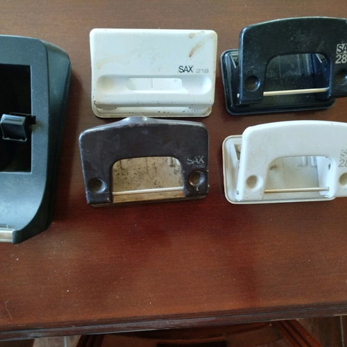 Office supplies set like new, pack of nine pieces