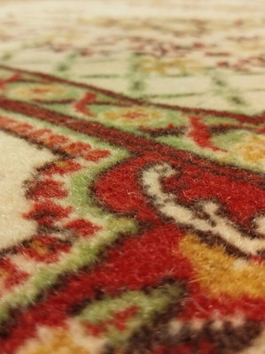 Classic Ispahan Wool Rug 100% Like New Vintage from Athens Carpet Weaving