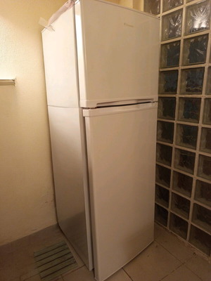 Inventor two-door refrigerator model DPC1720W white like new