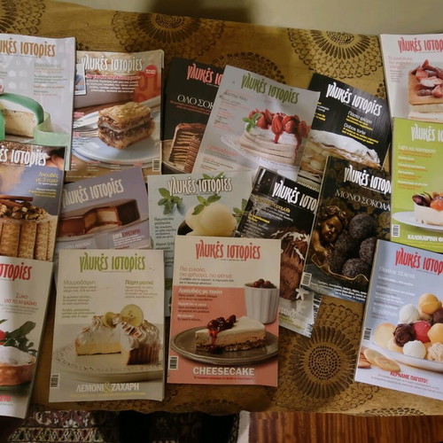 Set of 16 used Glykes Istories magazines with pastry recipes