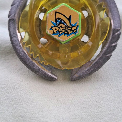 Beyblade Thermal Pisces used