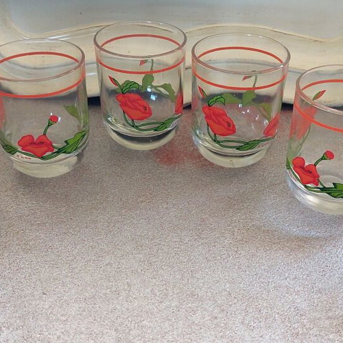 Wine glasses like new, set of 6 pieces
