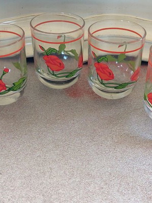 Wine glasses like new, set of 6 pieces
