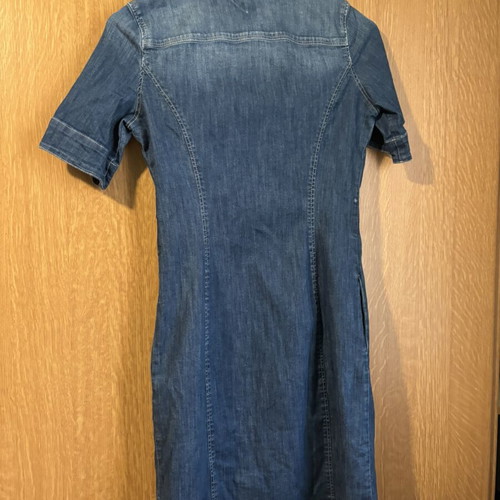 Tommy Hilfiger denim midi dress used, size 6 Medium