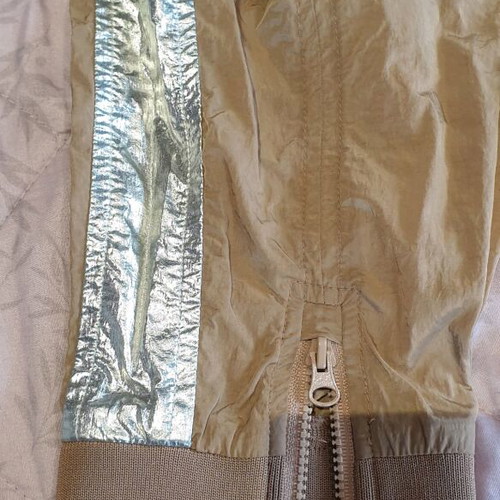 Pinko pants XS beige with silver details and pink lace like new