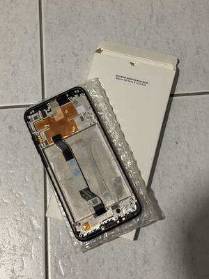 Xiaomi Mi Note 8 screen with frame, same quality, black, new