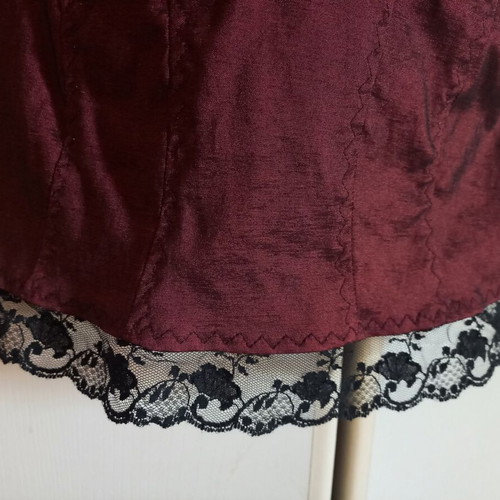 Lynne burgundy lace crop top, size S