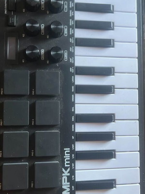 Akai MPK Mini MK3 πληκτρολόγιο σαν καινούργιο