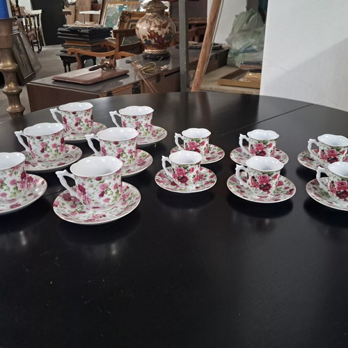 Coffee cup set like new, 12 pieces