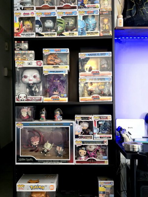 Funko Pops collection new, complete set