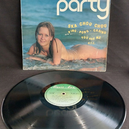 Beach Party vinyl used, pop, in very good condition