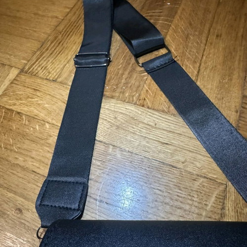 Black shoulder bag like new, can be used as handbag