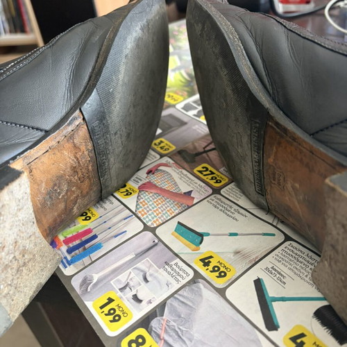 Fabi men's shoes size 42 black leather like new, made in Italy
