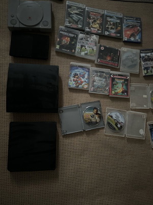 PlayStation PS1 и PS2 волани с контролери нови
