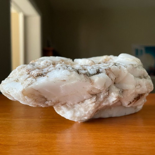 Large natural quartz piece new with crystal veins