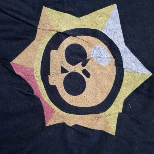 Boys' mako t-shirts used, size 128 cm, ages 7-8