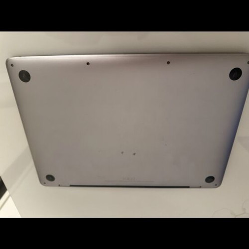 Apple MacBook Pro 13” 2017 like new, 8GB RAM, 128GB SSD
