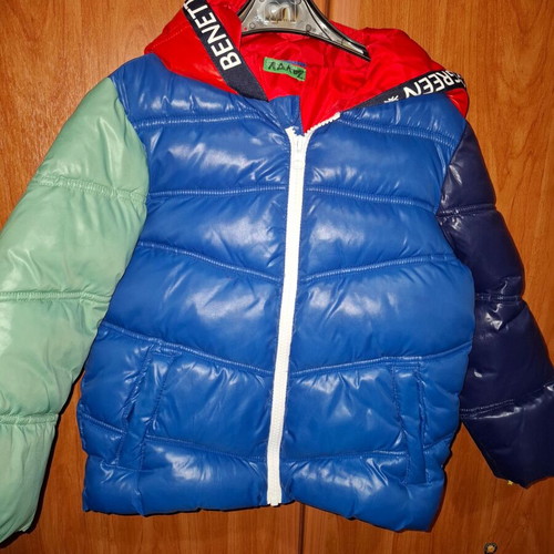 Benetton jacket like new, colorful, winter