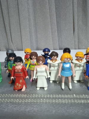 Playmobil σαν καινούργιο, σετ 19 φιγούρες