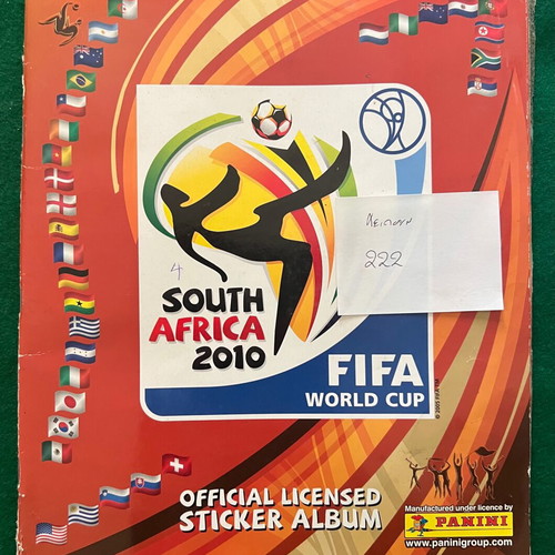Άλμπουμ αυτοκόλλητων Superleague Ελλάδα 2011 μεταχειρισμένα, πακέτο 7 τεμαχίων
