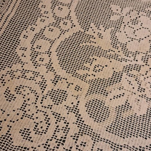 Tablecloth with crochet used 1.00×0.90