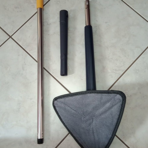 Floor mop with extra cloth for walls and cabinets