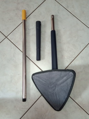 Floor mop with extra cloth for walls and cabinets