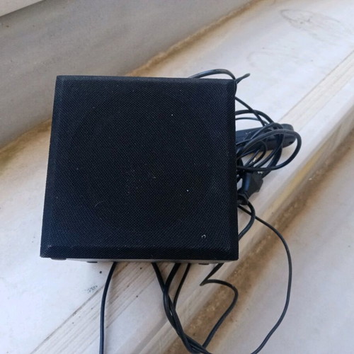 Trust speaker like new in black color