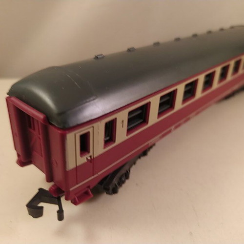 Lima HO train wagon like new