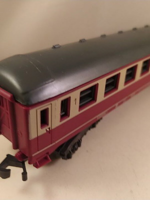 Lima HO train wagon like new