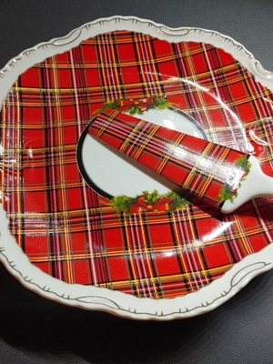 Christmas platter and spatula like new, 28 cm