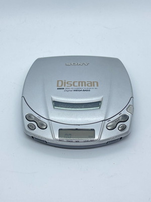 Sony Discman D-191 portable CD player used with Digital MEGA BASS