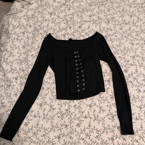 Goth black blouse Medium like new with metal clips
