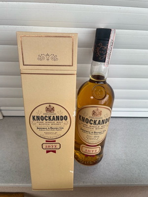 Knockando ουίσκι malt του 1977 καινούργιο