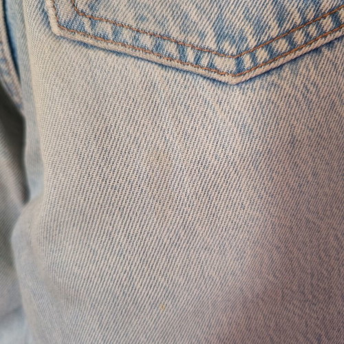 Stradivarius Mom Fit Jeans used, light blue with back discoloration