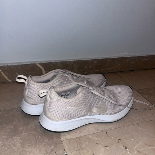 Nike women's beige athletic shoes like new, size 40