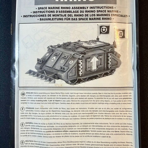 Warhammer 40,000 Space Marine Rhino used model 1990s