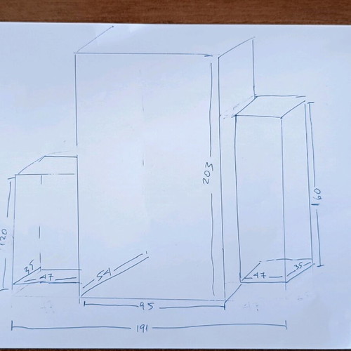 Neoset bookcase used with space for TV
