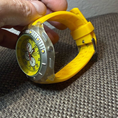 Swatch men's watch like new, yellow