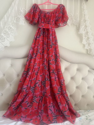 Karavan dress one size like new with vibrant color