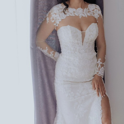 Rosa Clara Wedding Dress like new, detachable sleeves, ivory